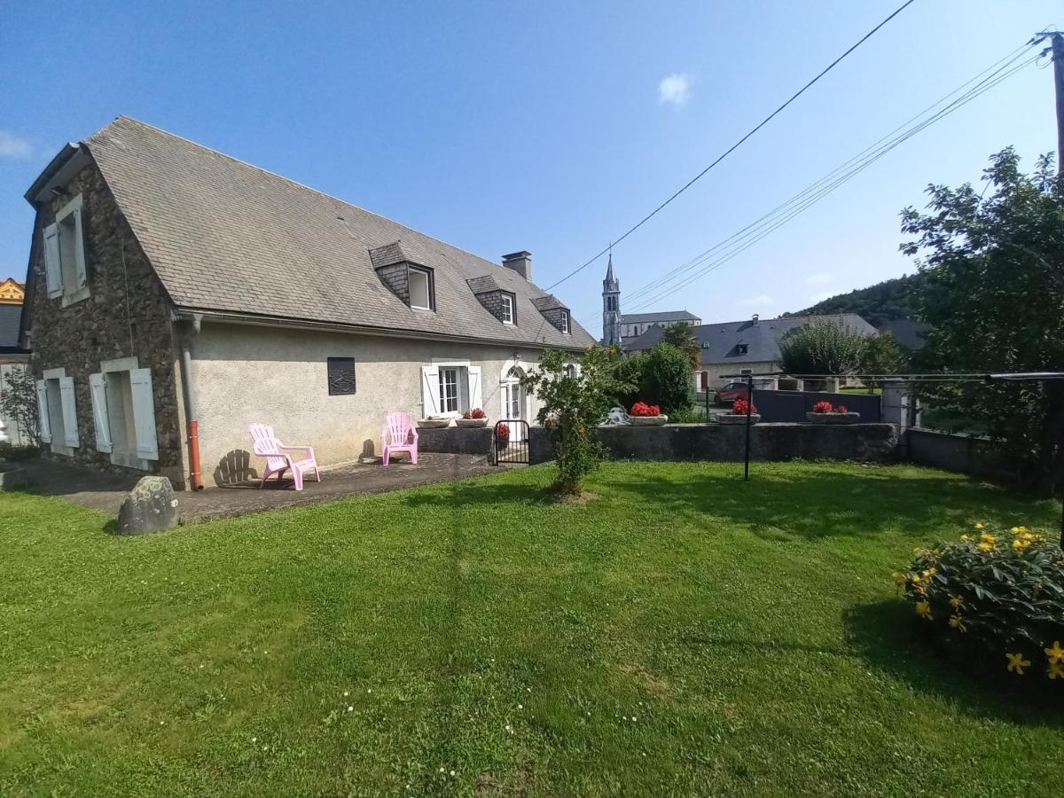 Maison De Vacances Ade Exterior photo